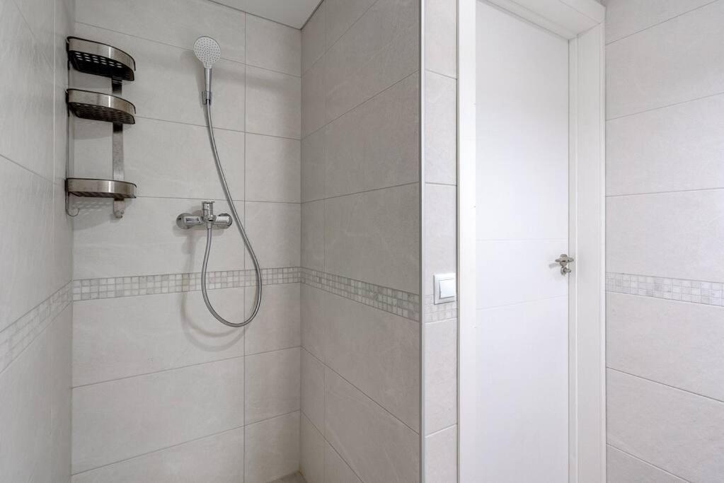 El Camison Apartment *